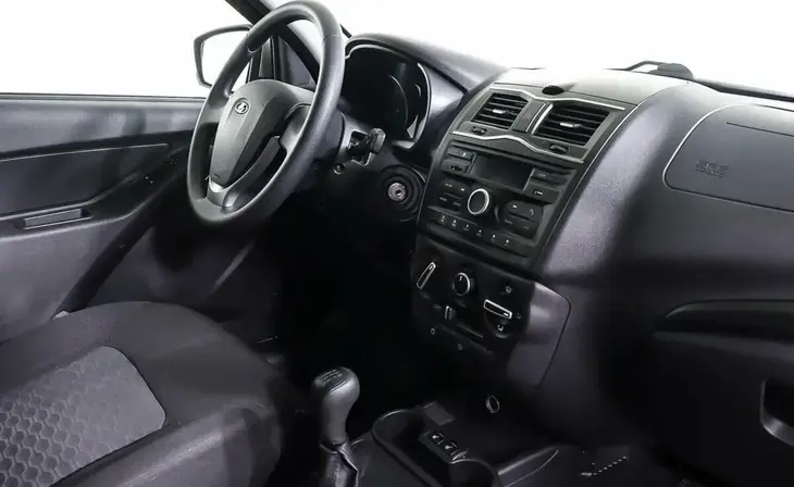 Lada Granta - Фото 9