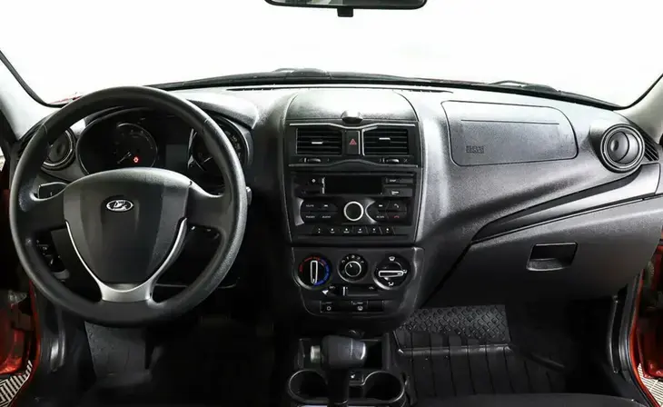 Lada Granta - Фото 9