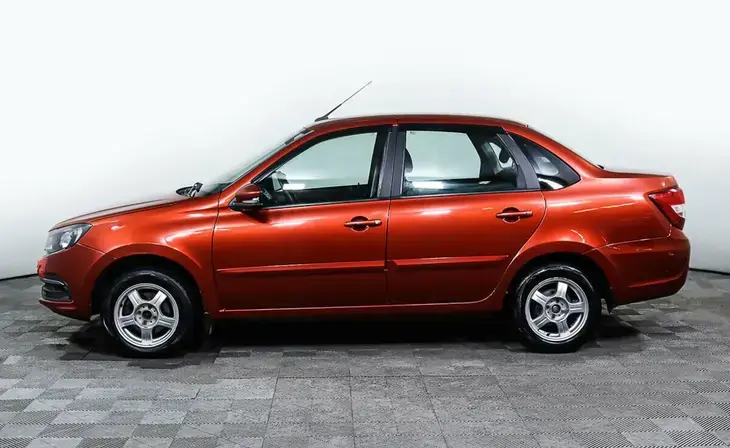 Lada Granta - Фото 2