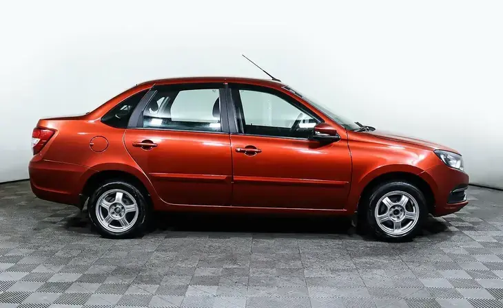 Lada Granta - Фото 3