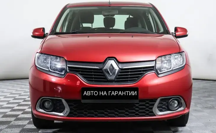 Renault Sandero - Фото 1