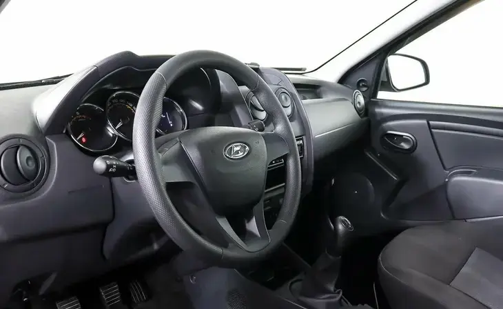 Lada Largus - Фото 10