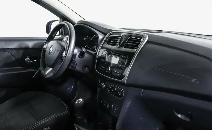 Renault Sandero - Фото 4