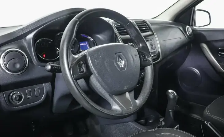 Renault Sandero - Фото 6
