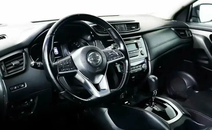 Nissan Qashqai - Фото 9