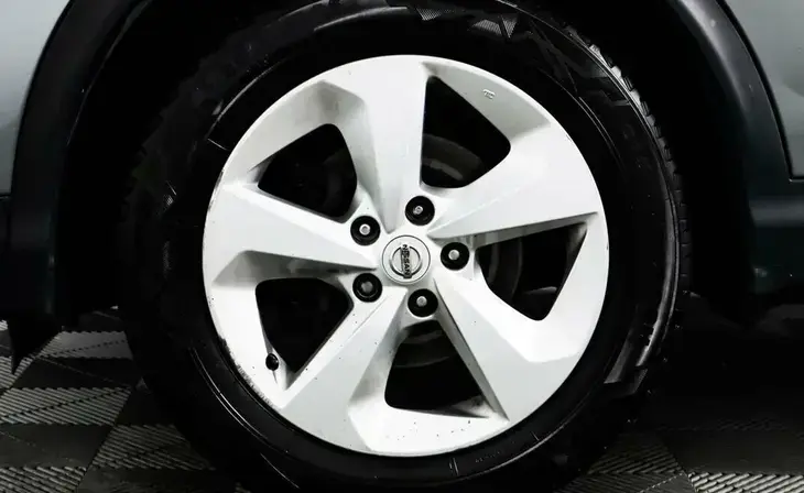 Nissan Qashqai - Фото 6