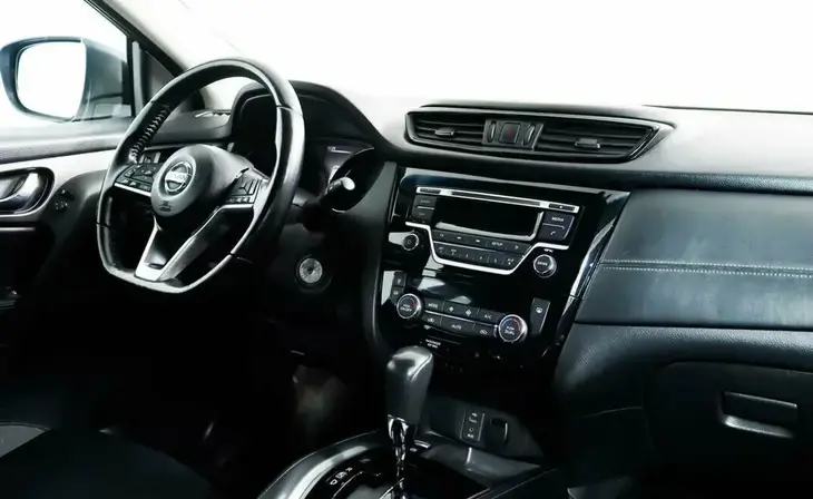 Nissan Qashqai - Фото 7