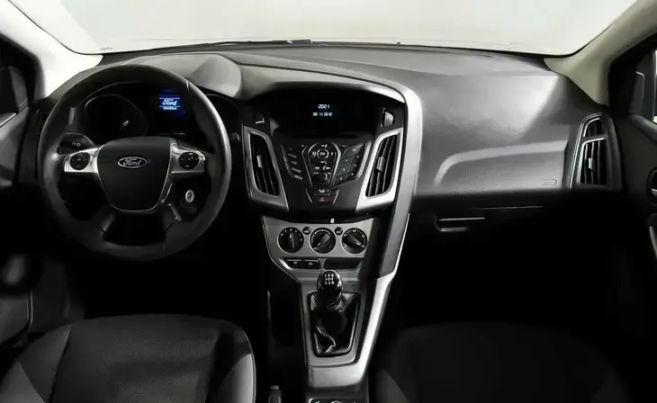 Ford Focus - Фото 9