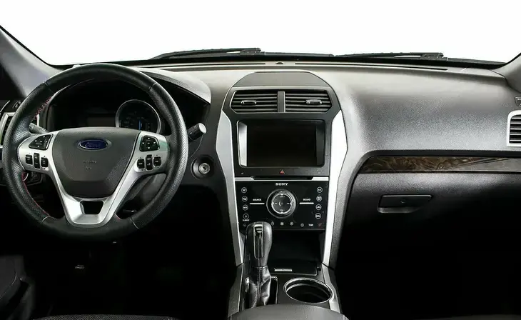 Ford Explorer - Фото 10