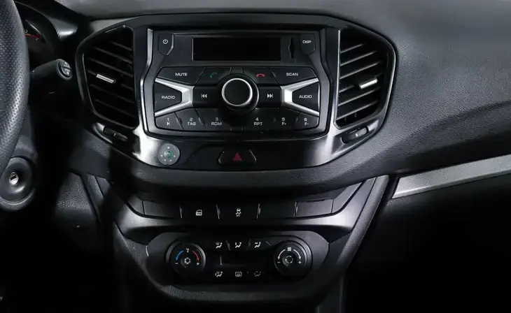 Lada Vesta - Фото 11
