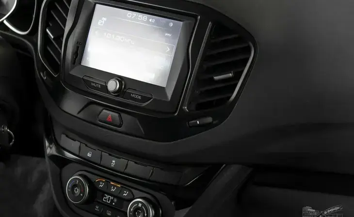 Lada Vesta - Фото 10
