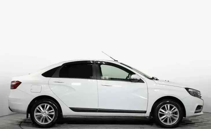 Lada Vesta - Фото 2