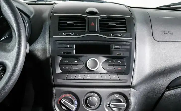 Lada Granta - Фото 10