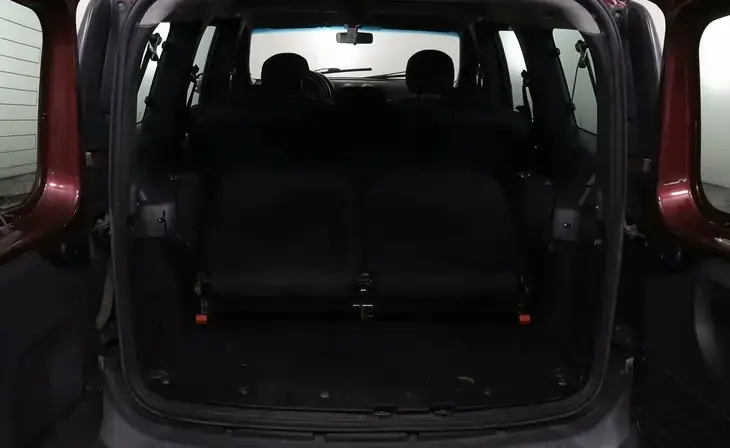 Lada Largus - Фото 15
