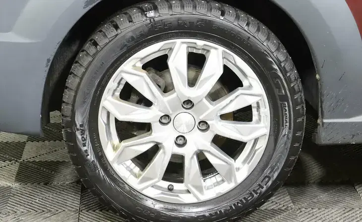 Lada Largus - Фото 6