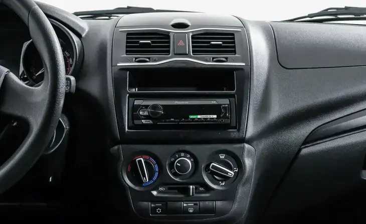 Lada Granta - Фото 9