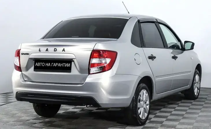 Lada Granta - Фото 4