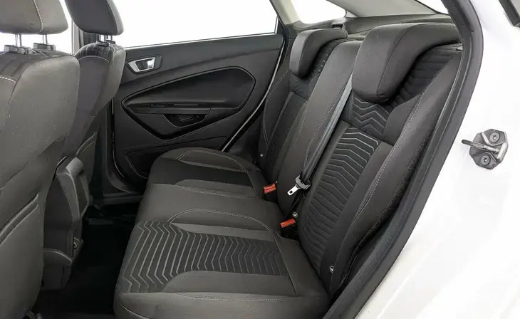 Ford Fiesta - Фото 20