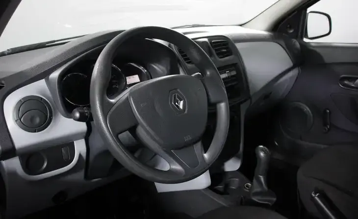 Renault Sandero - Фото 7