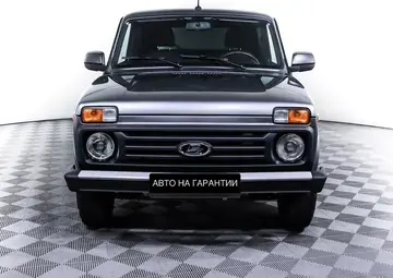 Lada Niva Legend