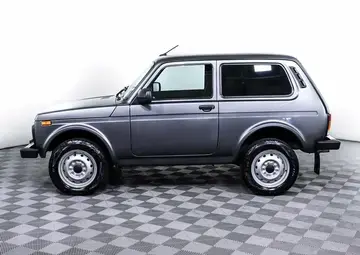 Lada Niva Legend