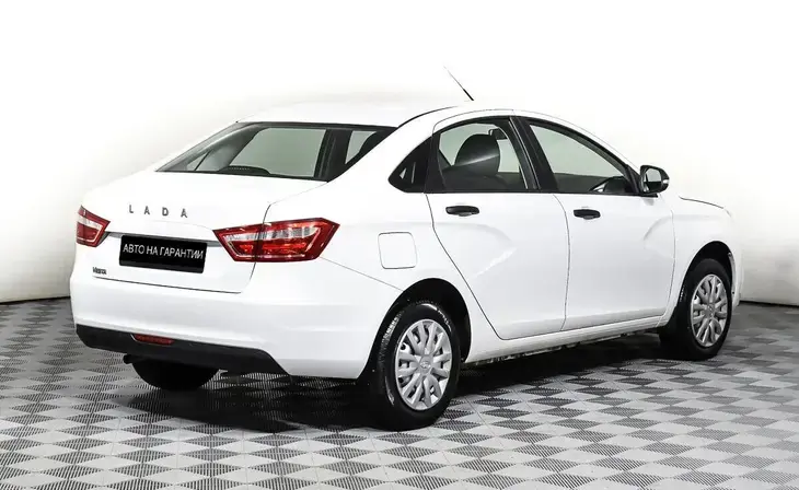 Lada Vesta - Фото 4