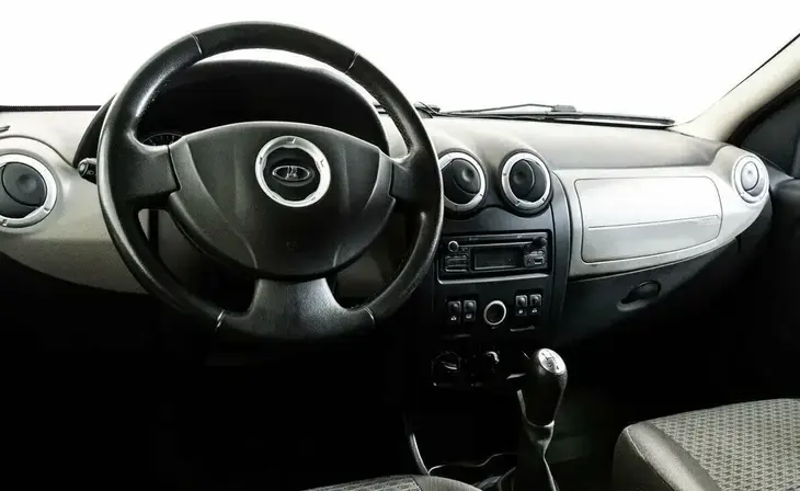 Lada Largus - Фото 6
