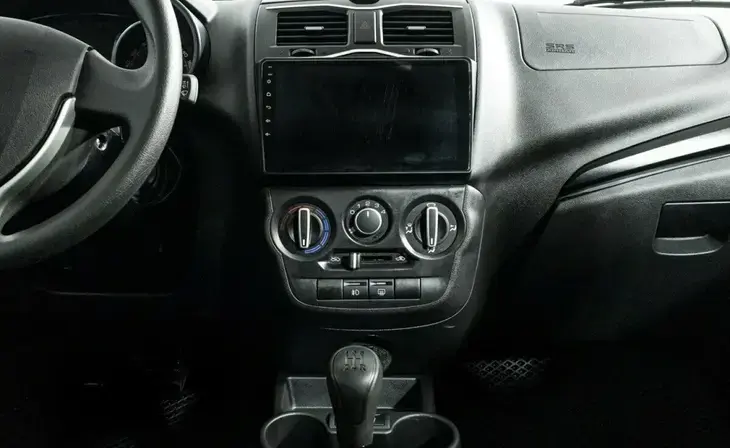 Lada Granta - Фото 10