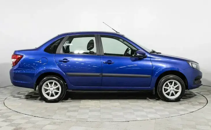 Lada Granta - Фото 3