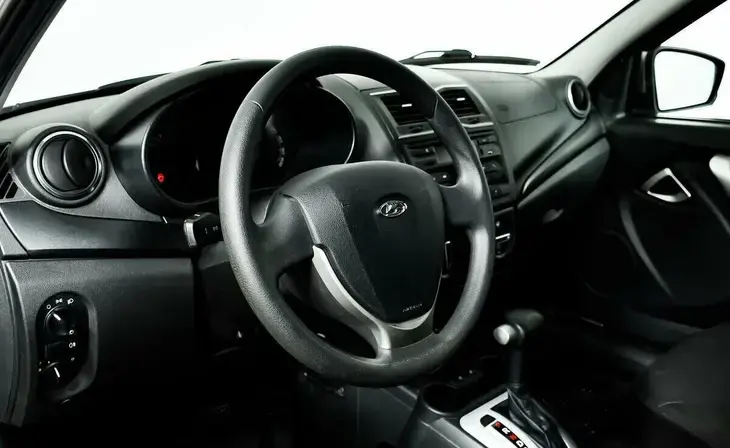 Lada Granta - Фото 10