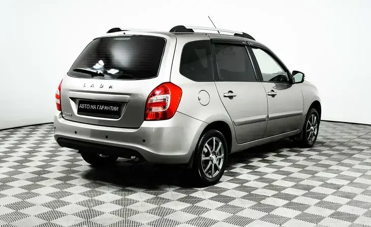 Lada Granta - Фото 4