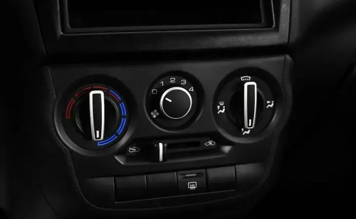 Lada Granta - Фото 9