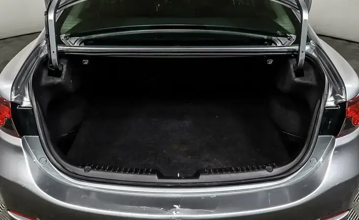 Mazda 6 - Фото 15