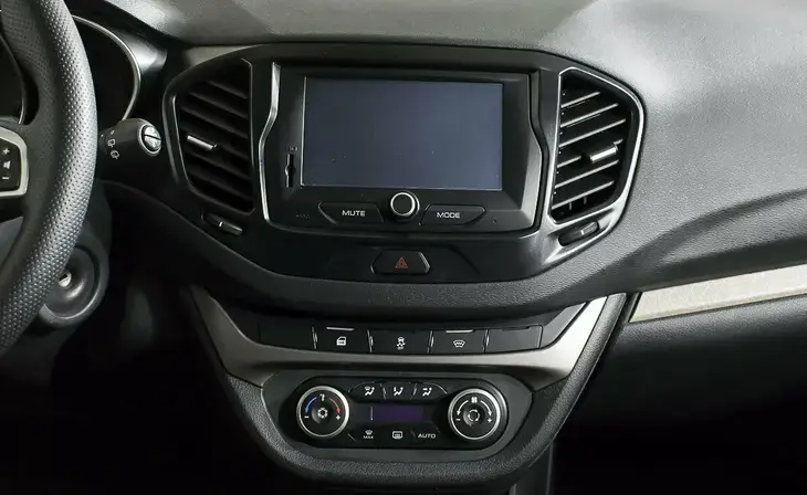 Lada Vesta - Фото 13