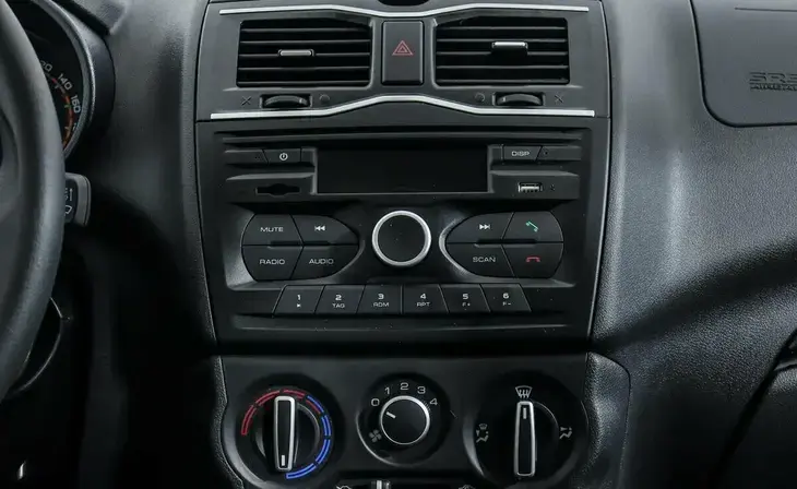 Lada Granta - Фото 9