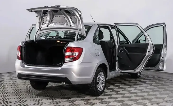 Lada Granta - Фото 11