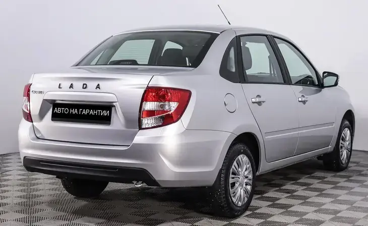 Lada Granta - Фото 4