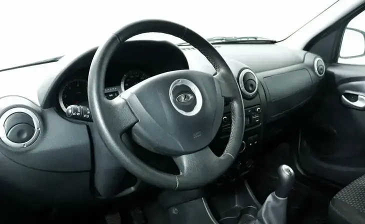 Lada Largus - Фото 6