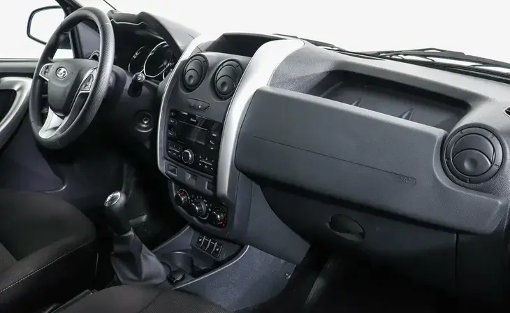 Lada Largus - Фото 4