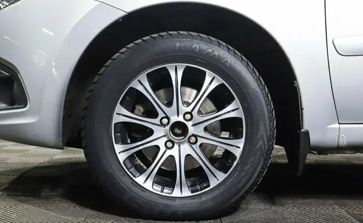 Lada Granta - Фото 7