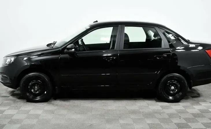 Lada Granta - Фото 2