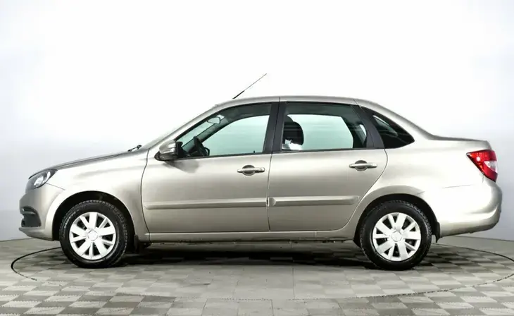 Lada Granta - Фото 2