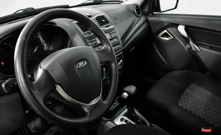 Lada Granta - Фото 8