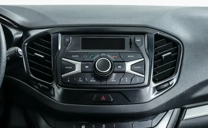 Lada Vesta - Фото 7