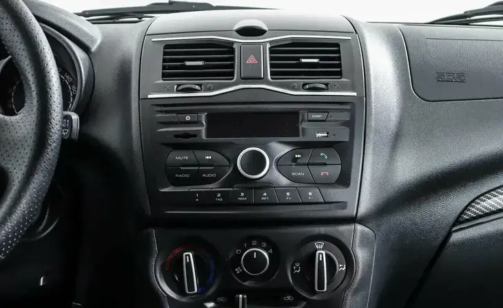 Lada Granta - Фото 9