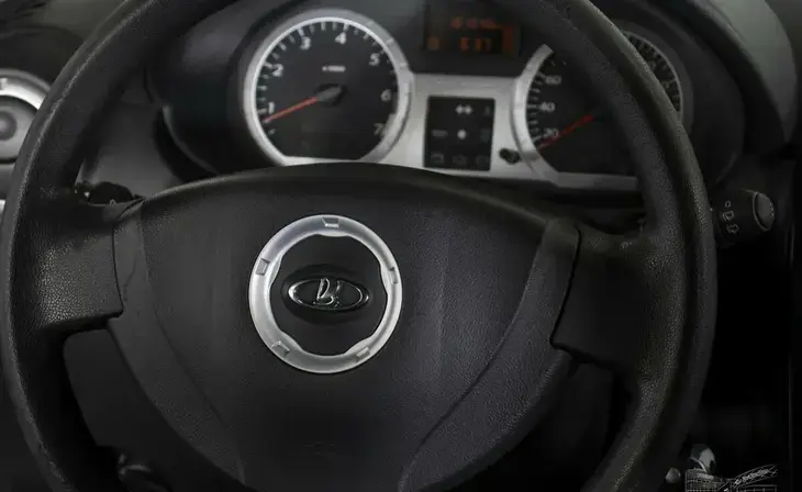 Lada Largus - Фото 10