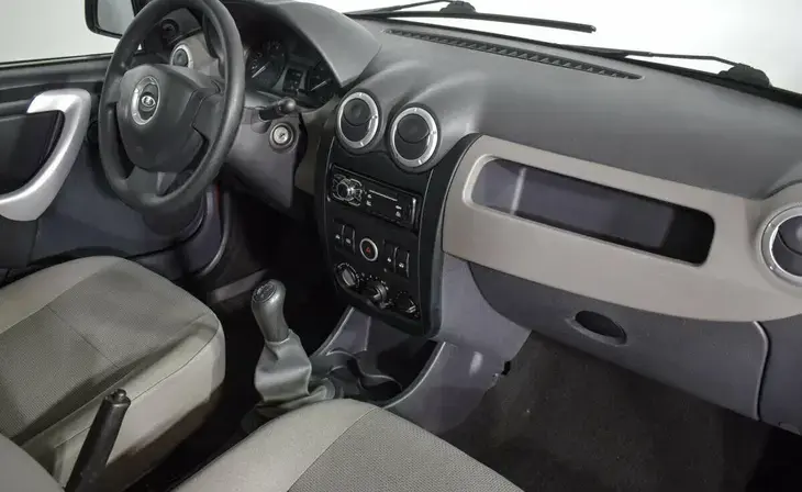 Lada Largus - Фото 4