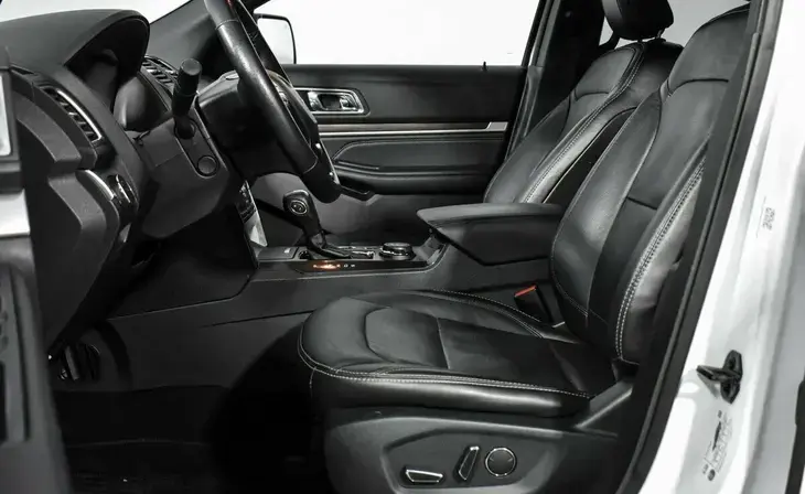 Ford Explorer - Фото 4