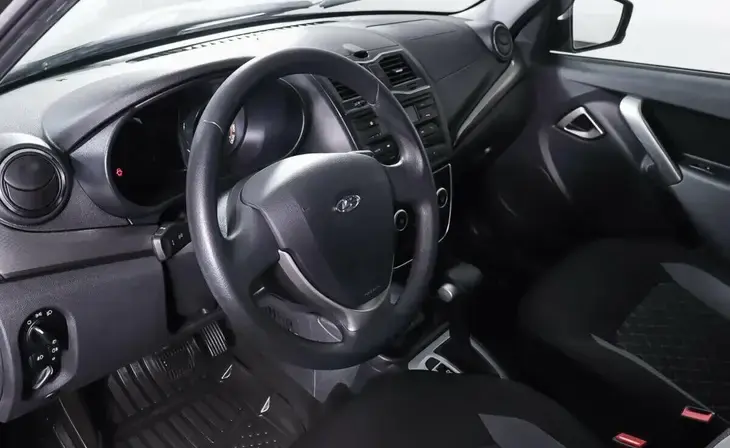 Lada Granta - Фото 9