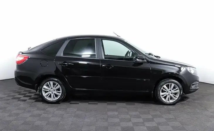 Lada Granta - Фото 3
